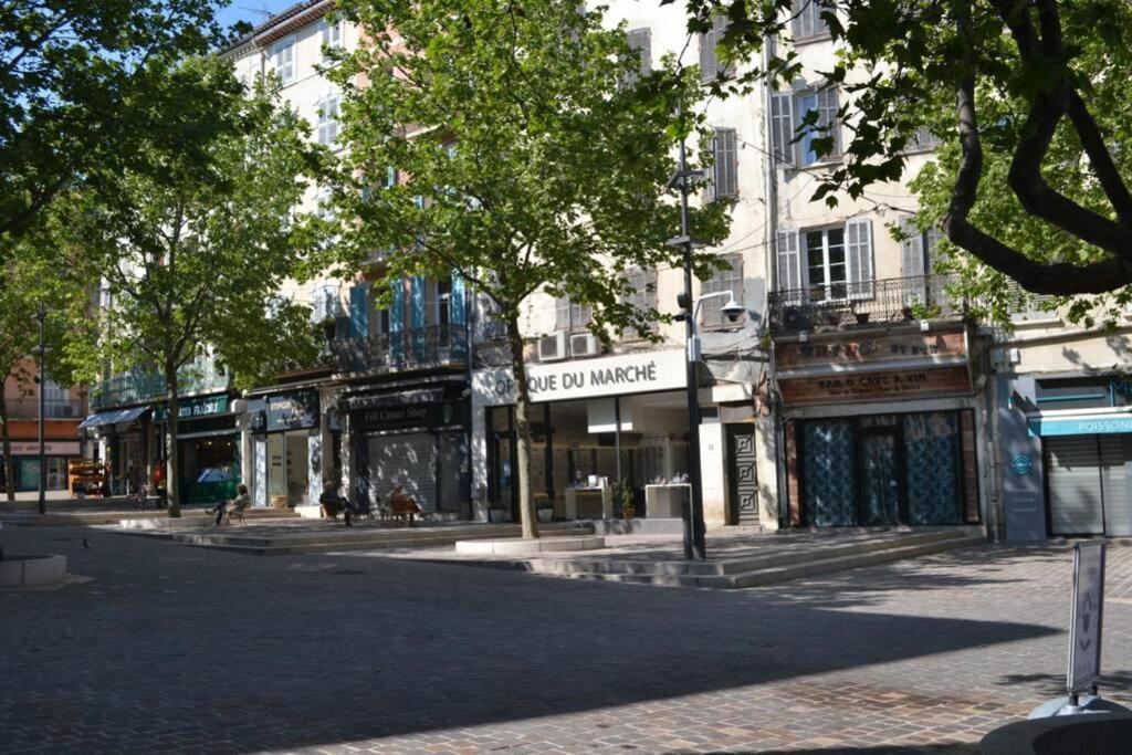 Appartement 50M2 Centre Marche Wifi Tribunal Draguignan Zewnętrze zdjęcie